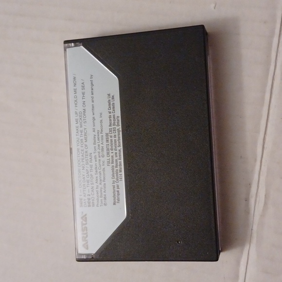 4/$30 Thompson Twins - Into The Gap Casette Tape - Picture 2 of 5